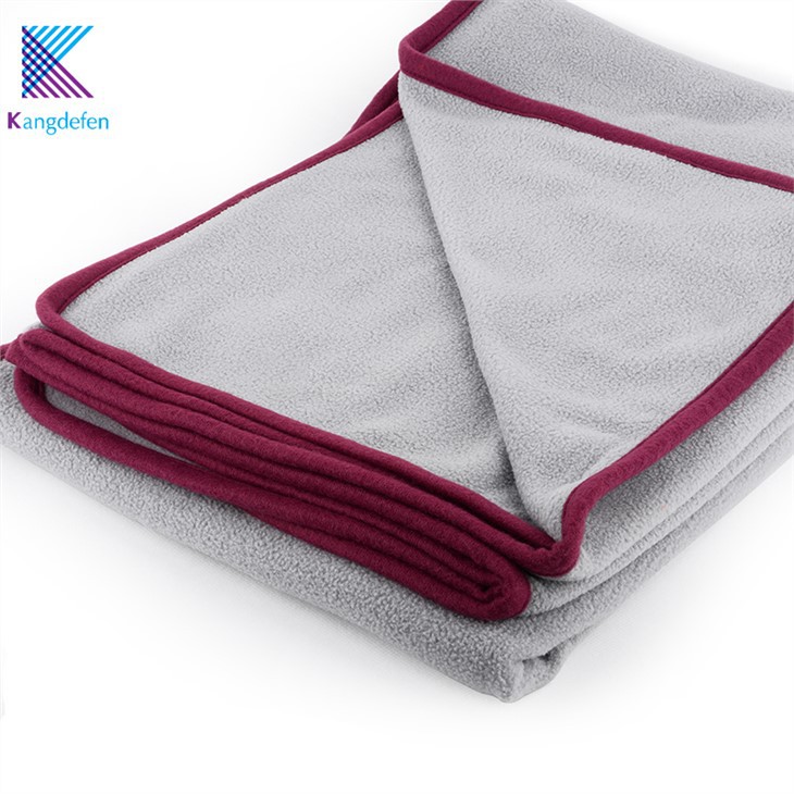 Reversible Polar Fleece Blanket